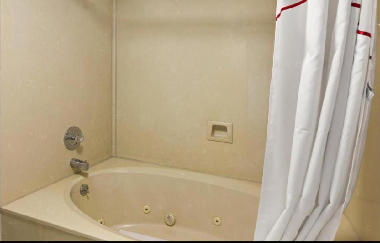 Red Roof Inn & Suites Monroe, Nc Luaran gambar